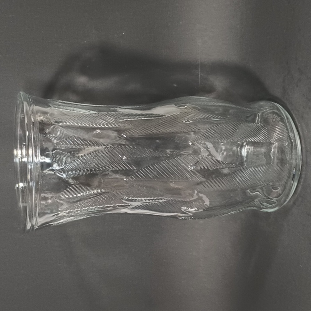 VTG Brody Co Flower Vase Textured Leaves Feathers 8017 C973 Clear Glass